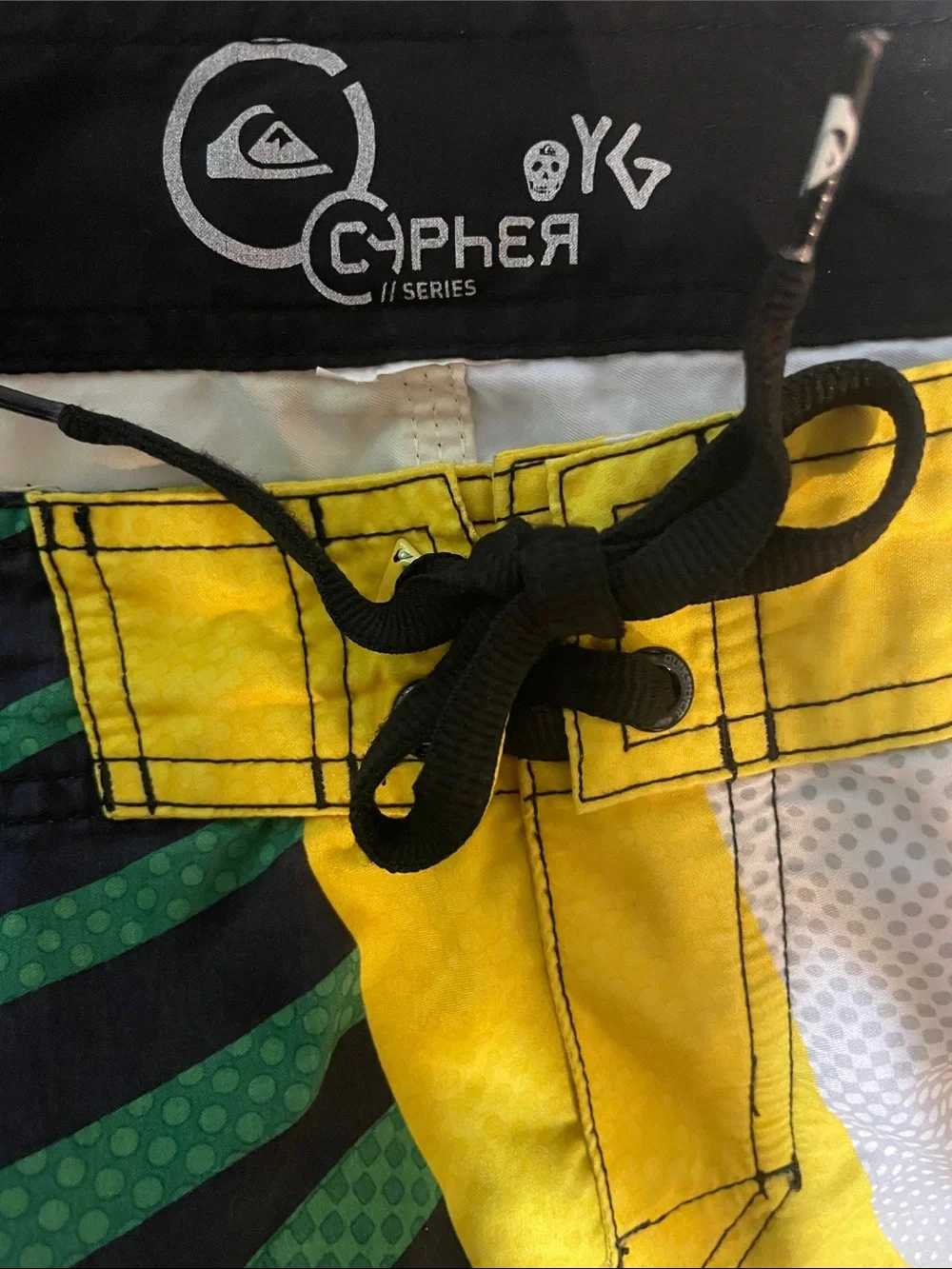 Men's Quiksilver Cypher Series Board Shorts Size 34 Yellow Green Surf Swim Trunk